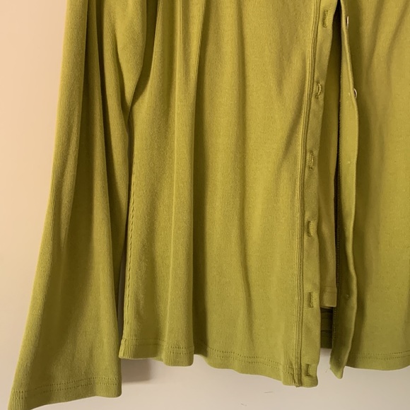 The Territory Ahead Duet: short-sleeve T & Buttoned long sleeve cover. - Picture 5 of 9